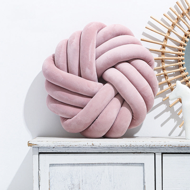 Premium Nordic Cushions – Elegant Decorative Pillows for Modern Living Spaces