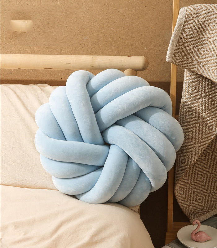 Premium Nordic Cushions – Elegant Decorative Pillows for Modern Living Spaces