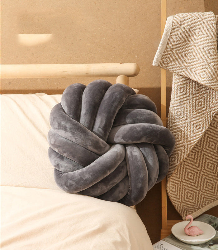 Premium Nordic Cushions – Elegant Decorative Pillows for Modern Living Spaces