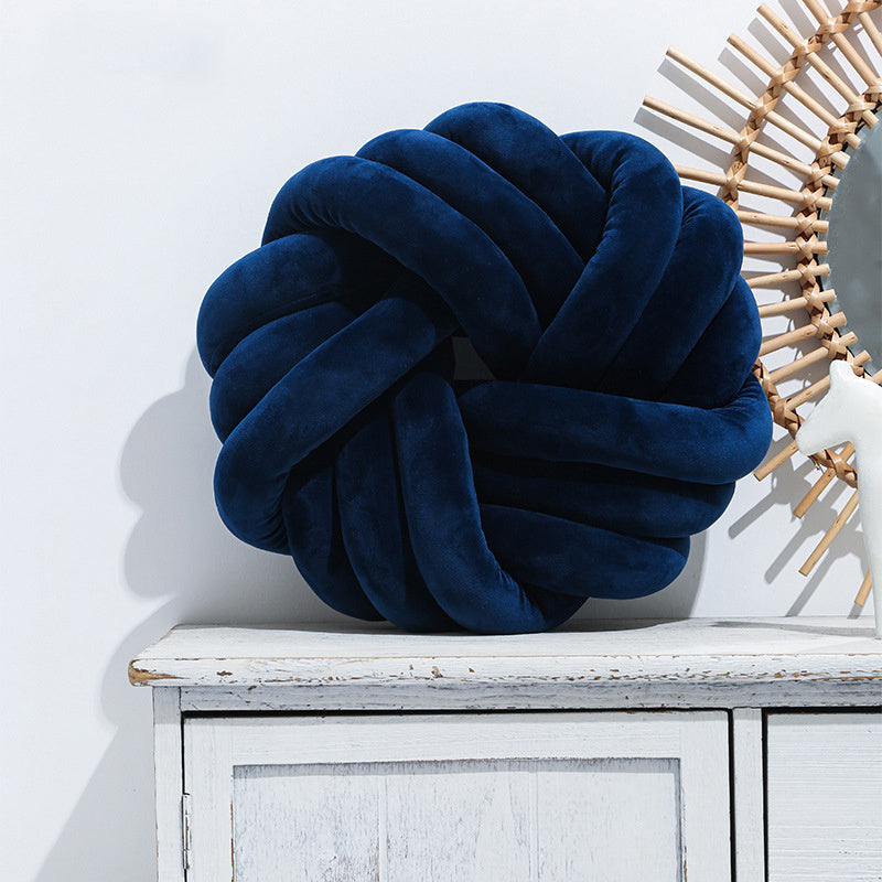 Premium Nordic Cushions – Elegant Decorative Pillows for Modern Living Spaces